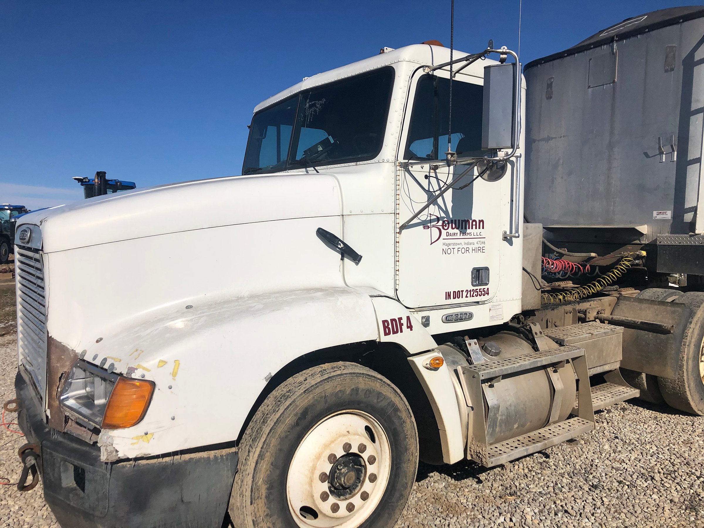 Property photo 37 - FARM EQUIPMENT AUCTION IN HENRY COUNTY, INDIANA